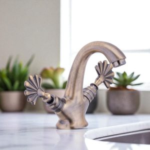 Antik Lavabo Armatür Vintage Özel Seri Kartal Lavabo Musluğu Pirinç Malzeme Banyo Musluk